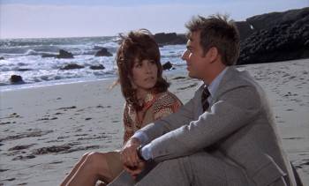 Screenshot 2 from Cast a Giant Shadow (Full Movie)