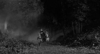 Screenshot 1 from Castle of Blood (Full Movie)