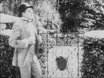 Screenshot 1 from Caught in a Cabaret (Full Movie)