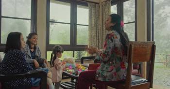 Screenshot 3 from Cemara's Family 2 (Full Movie)