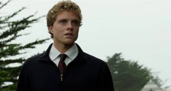 Screenshot 2 from Chasing Mavericks (Full Movie)