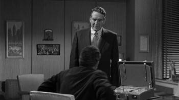 Screenshot 3 from Chicago Confidential (Full Movie)