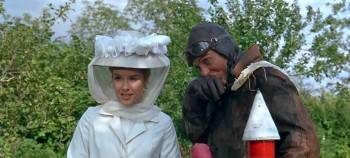 Screenshot 3 from Chitty Chitty Bang Bang (Full Movie)