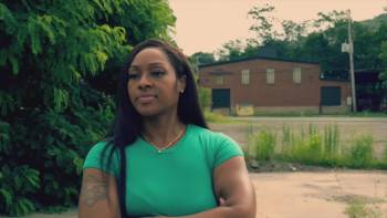 Screenshot 1 from Choppa City Queens (Full Movie)