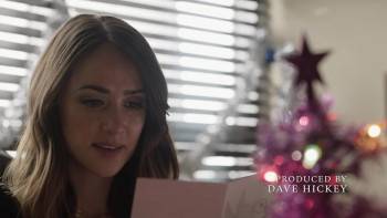 Screenshot 3 from Christmas at the Amish Bakery (Full Movie)