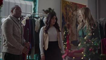 Screenshot 3 from Christmas by Design (Full Movie)
