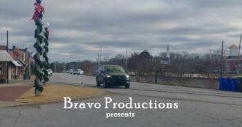 Screenshot 1 from Christmas Cheer (Full Movie)