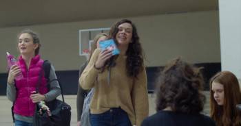 Screenshot 2 from Christmas Cheer (Full Movie)