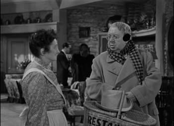 Screenshot 1 from Christmas in Connecticut (Full Movie)