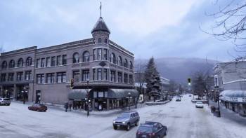 Screenshot 1 from Christmas Miracle (Full Movie)