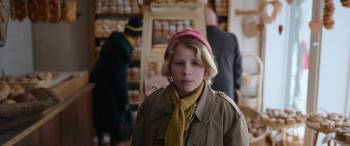 Screenshot 1 from Christmas on Cobbler Street (Full Movie)