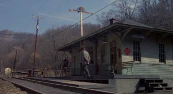 Screenshot 2 from Coal Miner's Daughter (Full Movie)
