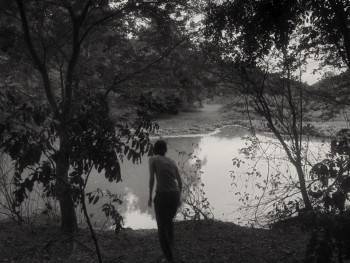 Screenshot 1 from Come Here (Full Movie)