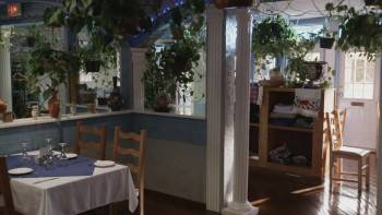 Screenshot 1 from Concrete Blondes (Full Movie)