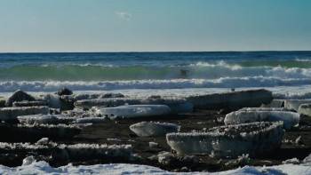 Screenshot 3 from Corners of the Earth: Kamchatka (Full Movie)
