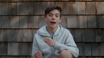 Screenshot 2 from Crispy (Full Movie)