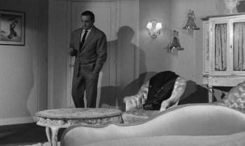 Screenshot 2 from Crooks in Clover (Full Movie)