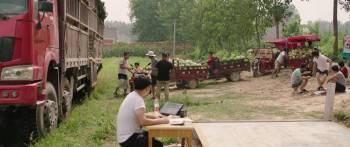 Screenshot 2 from Crossing the Border - Zhaoguan (Full Movie)
