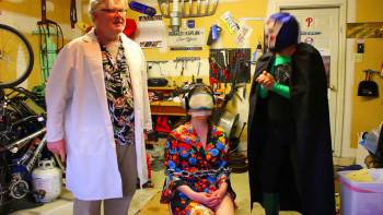 Screenshot 2 from Daisy Derkins and the Dinosaur Apocalypse (Full Movie)