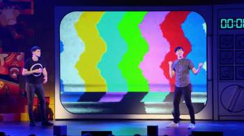 Screenshot 2 from Dan and Phil's: The Amazing Tour Is Not on Fire (Full Movie)