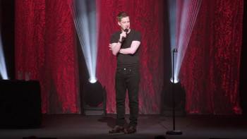 Screenshot 1 from Daniel Sloss: SOCIO (Full Movie)
