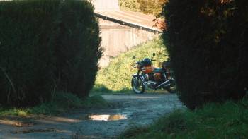 Screenshot 1 from Date with Death (Full Movie)
