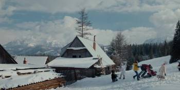 Screenshot 2 from David and the Elves (Full Movie)