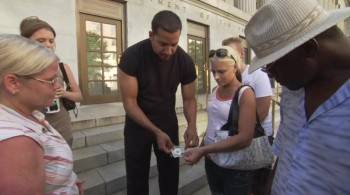 Screenshot 1 from David Blaine: What Is Magic? (Full Movie)