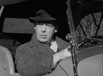 Screenshot 2 from Dead of Night (Full Movie)