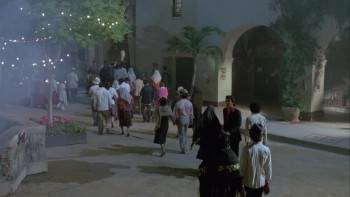 Screenshot 3 from Deal of the Century (Full Movie)