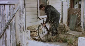 Screenshot 1 from Death in Brunswick (Full Movie)
