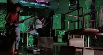 Screenshot 3 from Death in Brunswick (Full Movie)