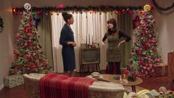 Screenshot 1 from Deck the Halls on Cherry Lane (Full Movie)