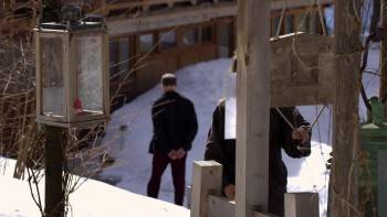 Screenshot 3 from Descending the Mountain (Full Movie)