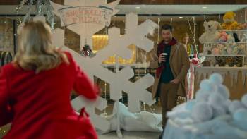 Screenshot 2 from Designing Christmas with You (Full Movie)