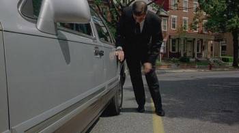 Screenshot 1 from Diamond Men (Full Movie)