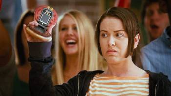 Screenshot 3 from Disaster Movie (Full Movie)