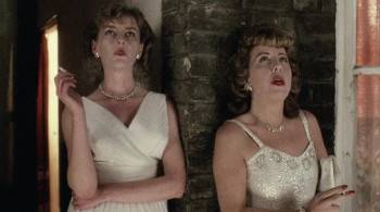 Screenshot 3 from Distant Voices, Still Lives (Full Movie)