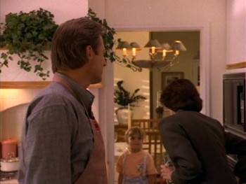 Screenshot 3 from Double Jeopardy (Full Movie)