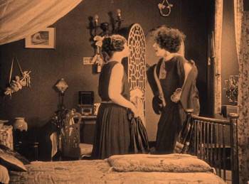 Screenshot 3 from Drifting (Full Movie)