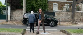 Screenshot 1 from Driving Madeleine (Full Movie)