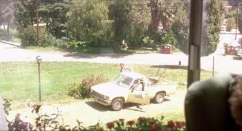 Screenshot 3 from Drowning Mona (Full Movie)