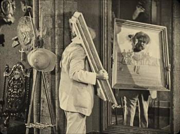 Screenshot 1 from Duck Soup (Full Movie)