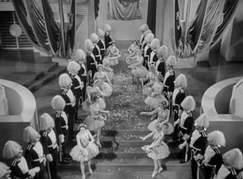 Screenshot 3 from Duck Soup (Full Movie)