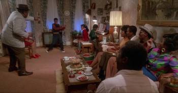 Screenshot 1 from Eddie Murphy: Raw (Full Movie)