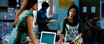 Screenshot 2 from Eega (Full Movie)