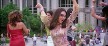 Screenshot 2 from Ek Rishtaa: The Bond of Love (Full Movie)