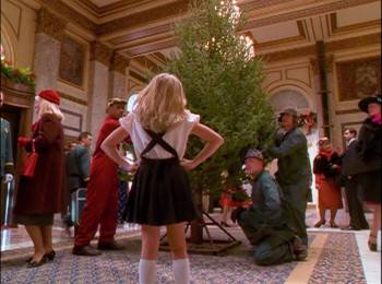 Screenshot 1 from Eloise at Christmastime (Full Movie)