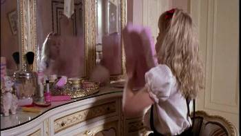 Screenshot 1 from Eloise at the Plaza (Full Movie)