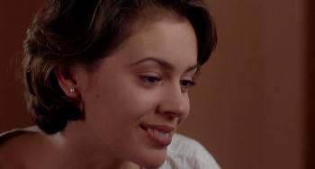Screenshot 2 from Embrace of the Vampire (Full Movie)
